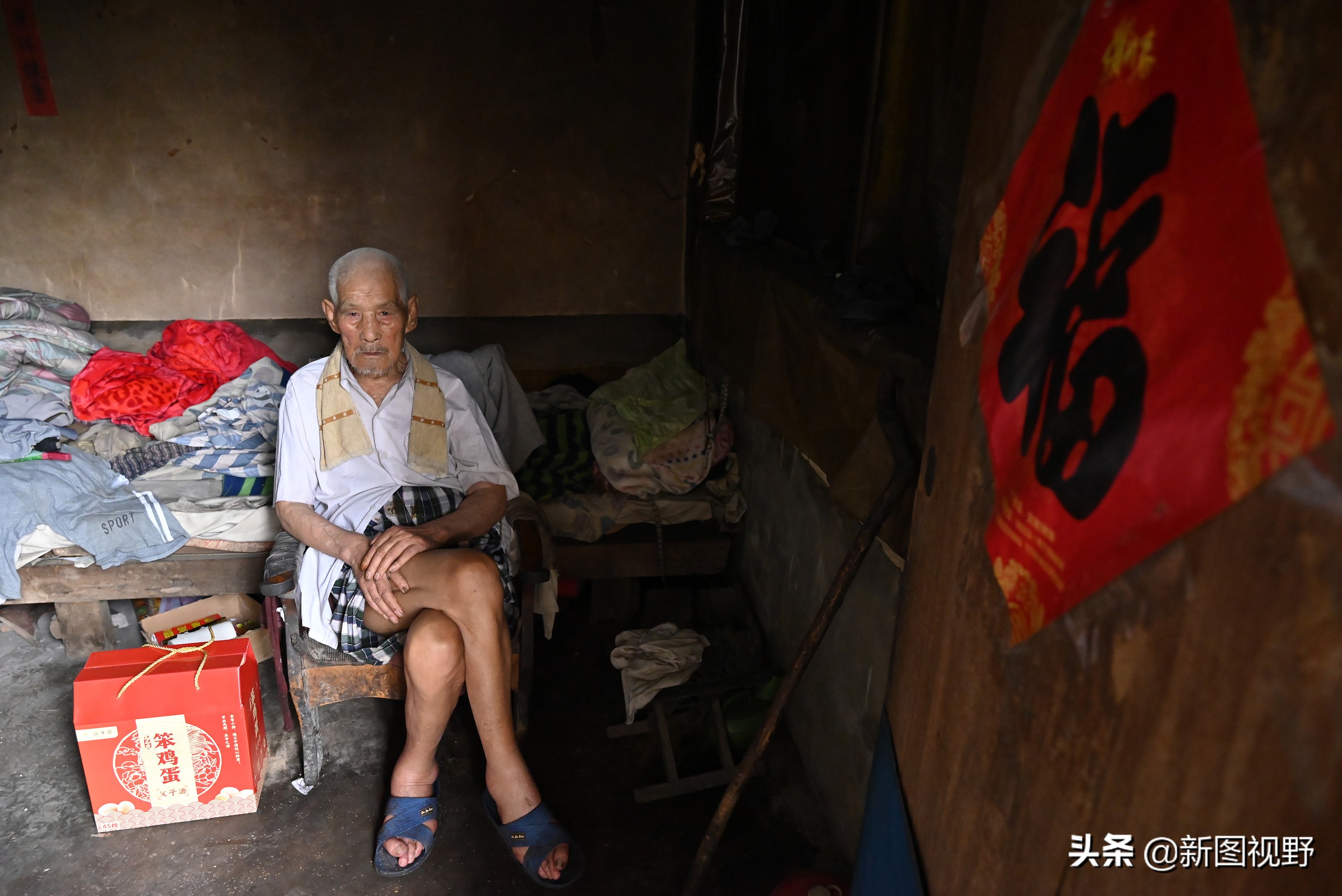 100岁爷爷一日三餐,100岁的爷爷长寿秘诀