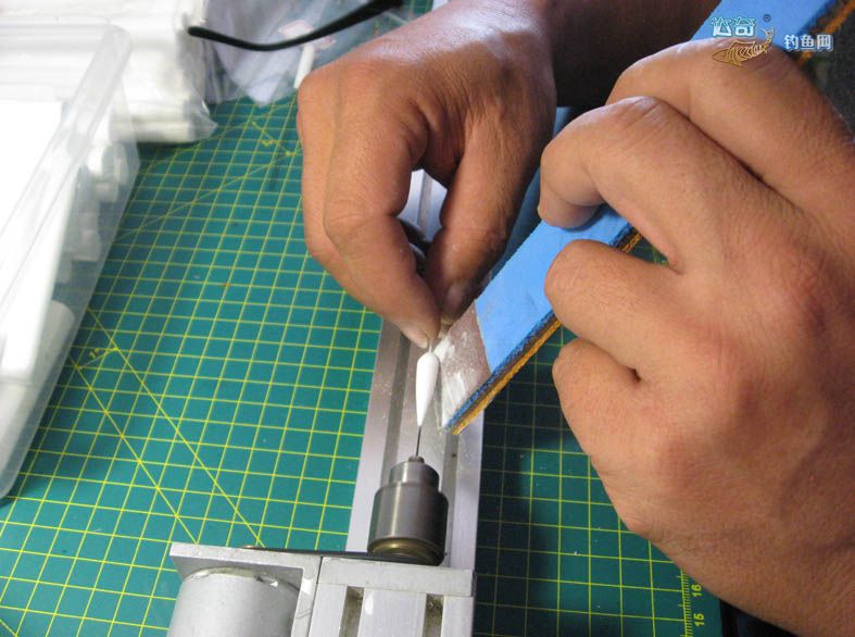 自制浮漂如何制作,浮漂手工自制鱼漂