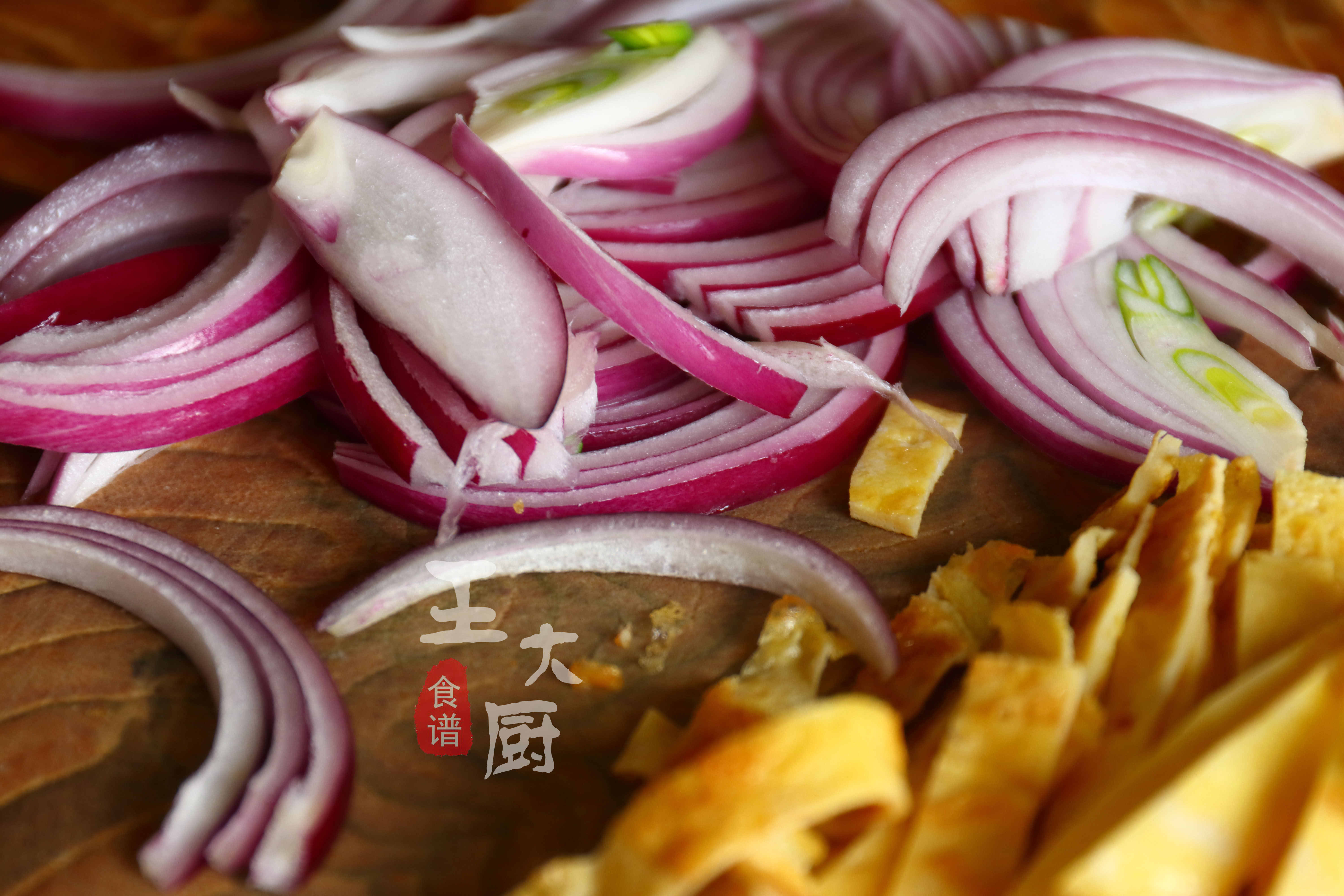 小油菜凉拌怎么吃,小油菜不放辣椒怎么炒好吃