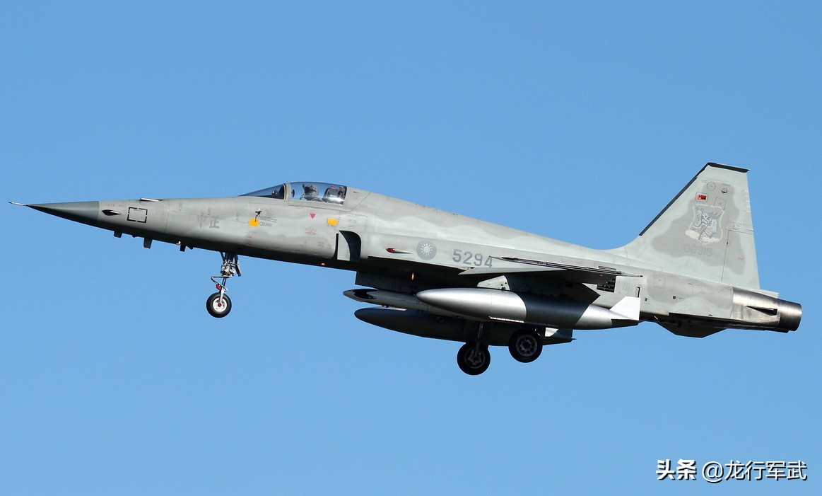 多少枚导弹能摧毁一个军事基地,多少枚导弹能够摧毁航母