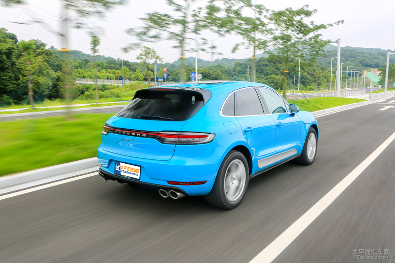 2019款保时捷macans运动suv之选 (2022款保时捷macan s深度试驾2.9t)