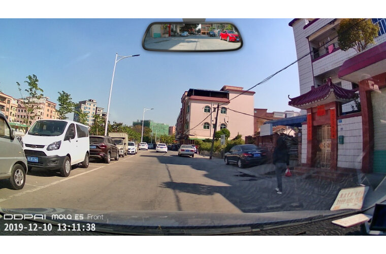 全面屏设计，前后双录不惧黑天白夜！盯盯拍E5评测