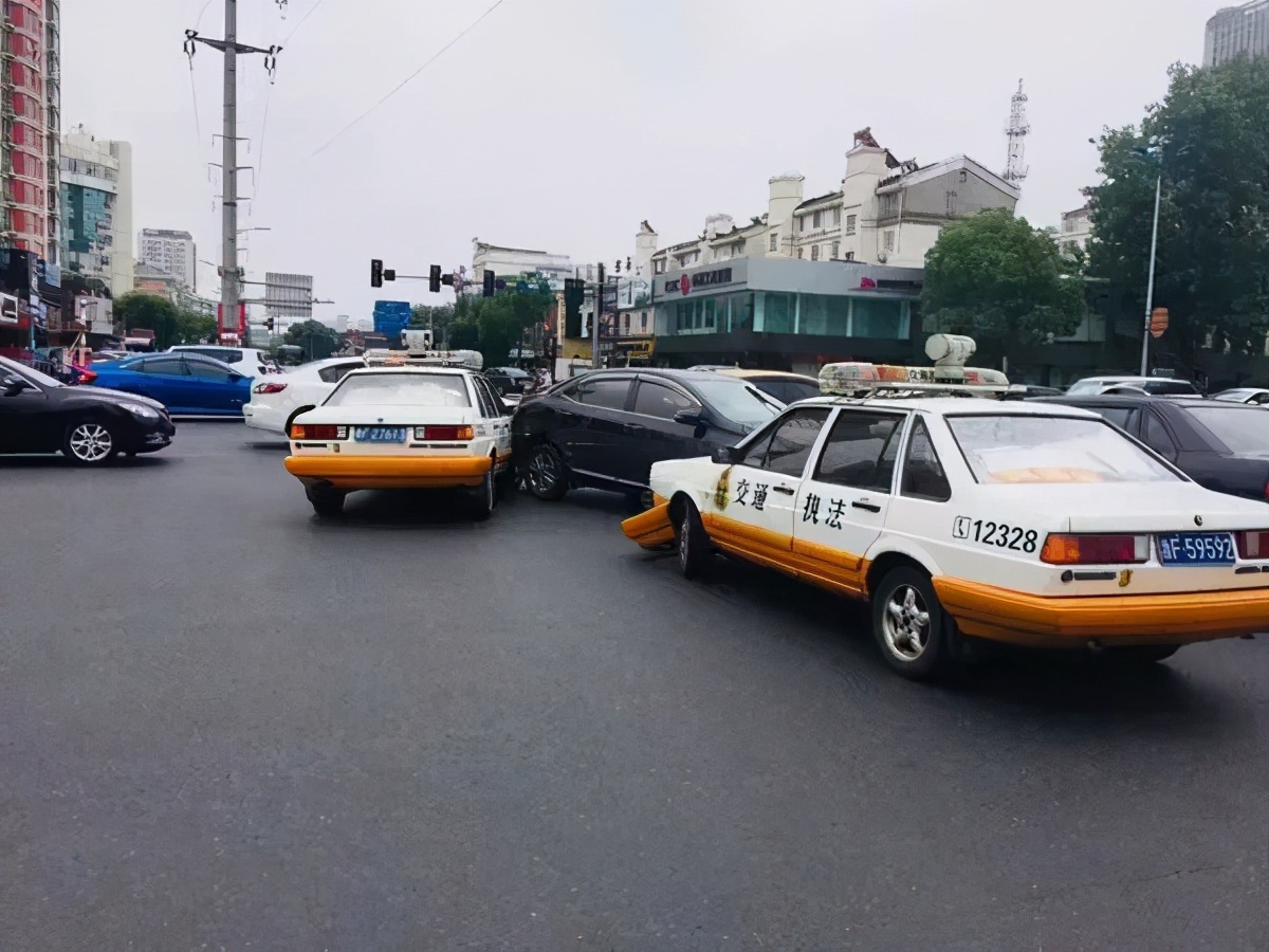 新手滴滴司机被扣分了怎么处理,司机跑滴滴被运管罚款