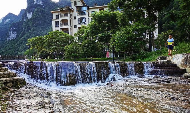 渝黔交界松坎山避暑,渝黔避暑高铁最新规划图