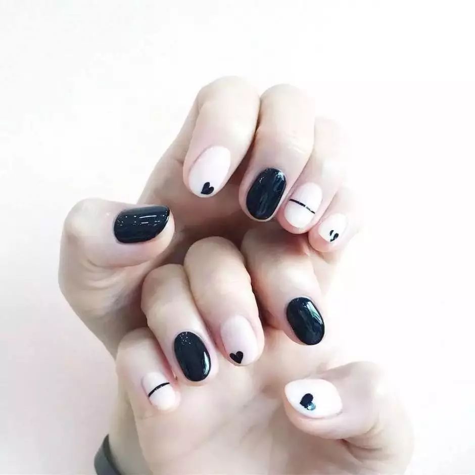 2019美甲推荐款式小仙女,小仙女们一定要尝试的美甲巨温柔