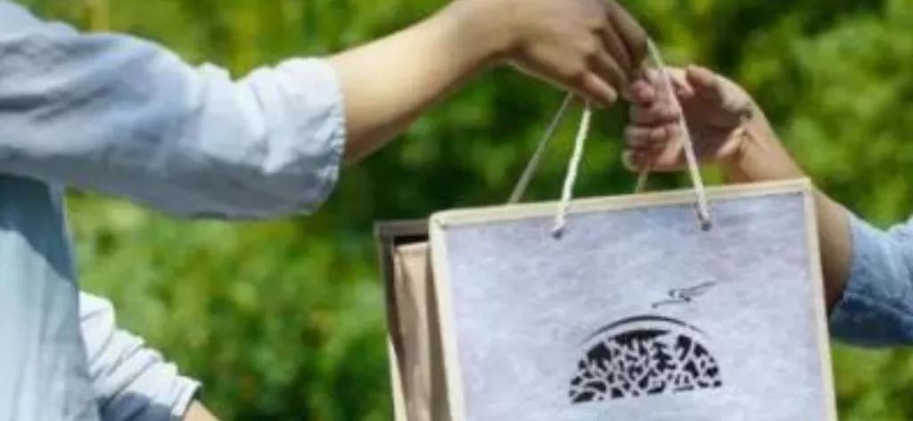 必看！去韩国前要知道的礼仪丨留学生活