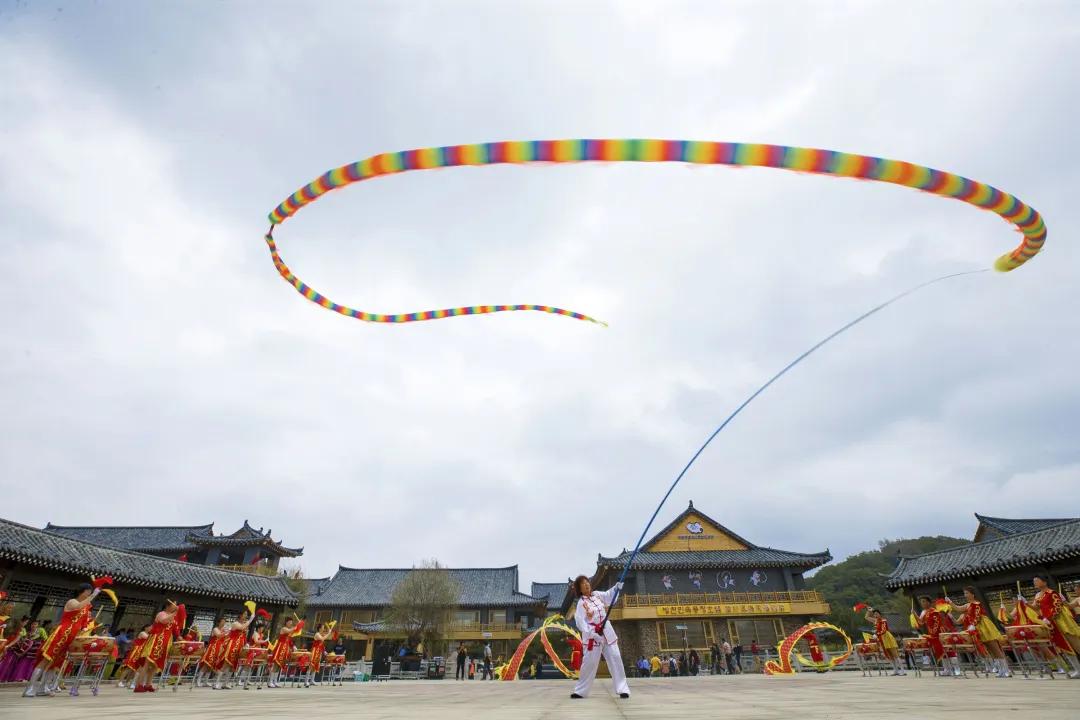 醉花海古镇美景,醉舞花海