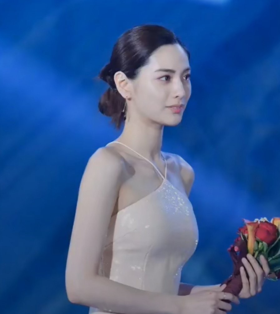 风花雪月藏头诗七绝,西山风花雪月七绝诗