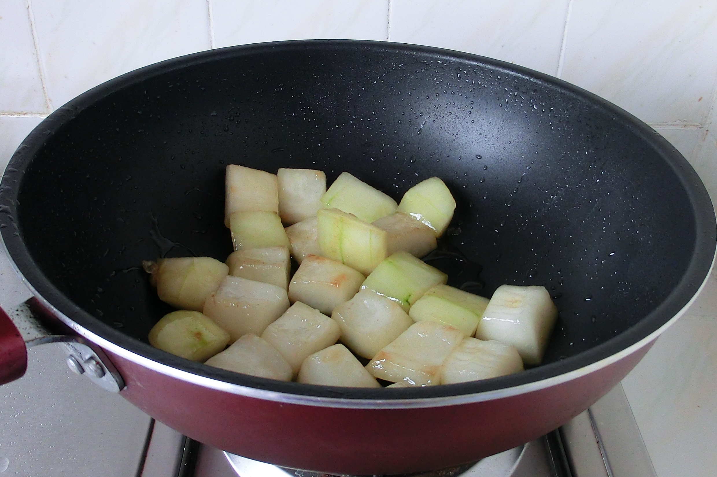 吃维c能提高免疫力对抗甲流吗,维生素A主要是有哪些功效