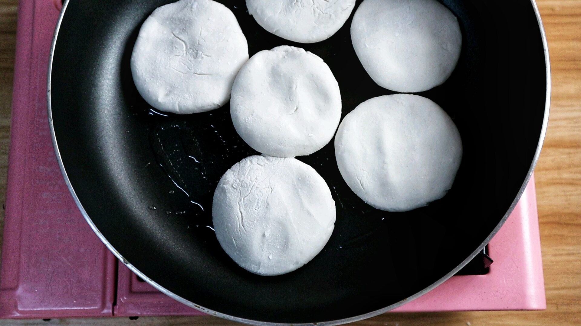 红糖糍粑正宗做法,做红糖糯米糍粑的教程方法