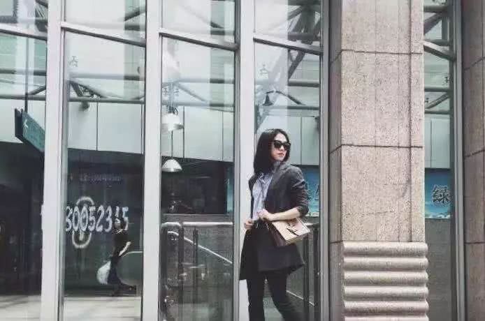 第一只名牌包怎么选