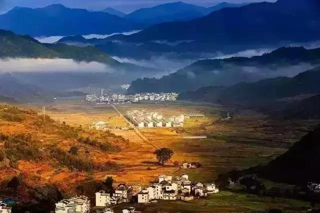 每天被自己帅醒用古文怎么说,帅得睡不着用古诗怎么说