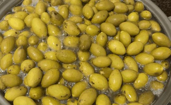 潮汕熬橄榄菜的橄榄怎么熬,潮汕橄榄菜怎么腌制橄榄不会软