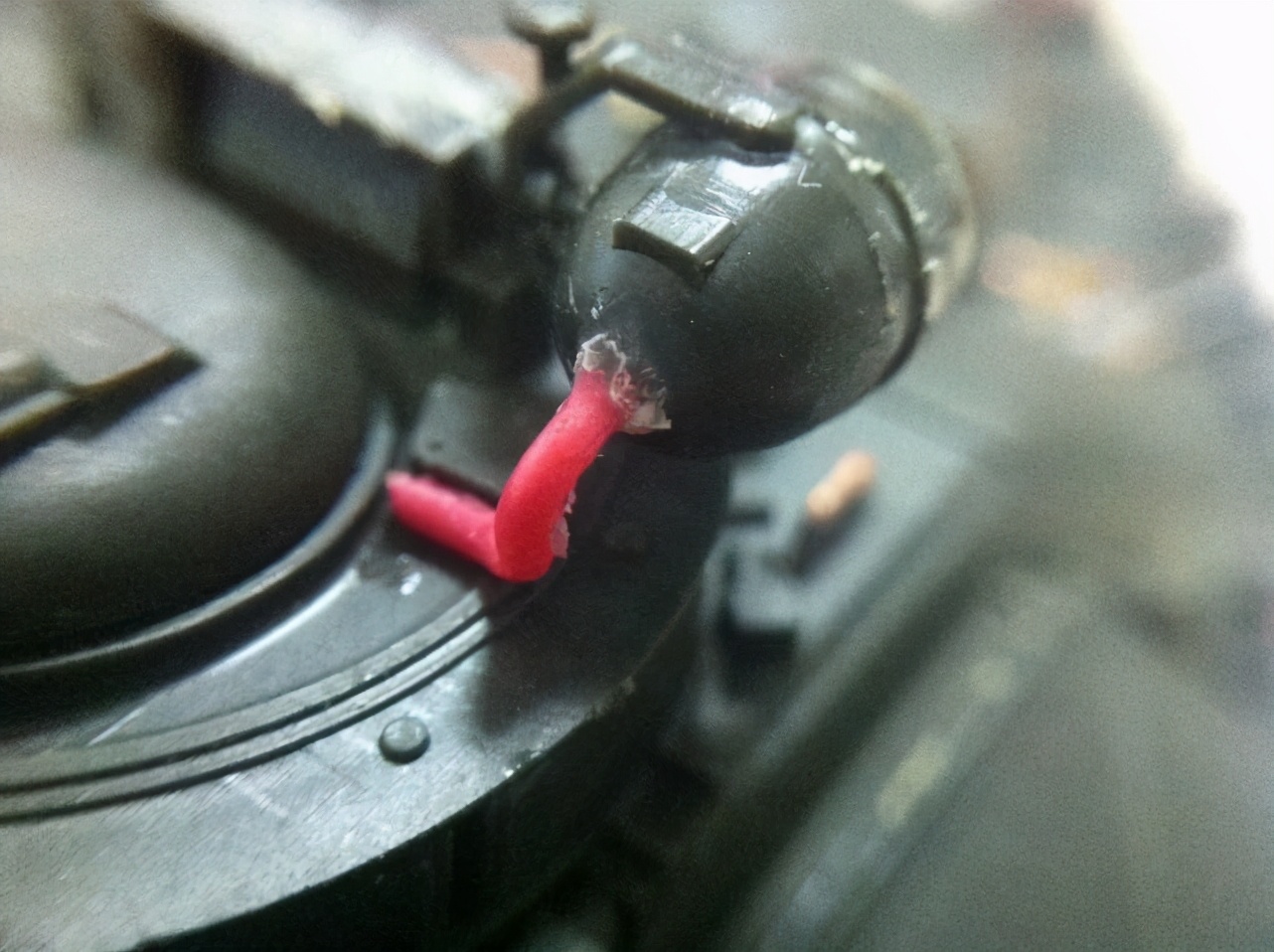 如何做逼真的坦克,怎么做坦克模型不要遥控