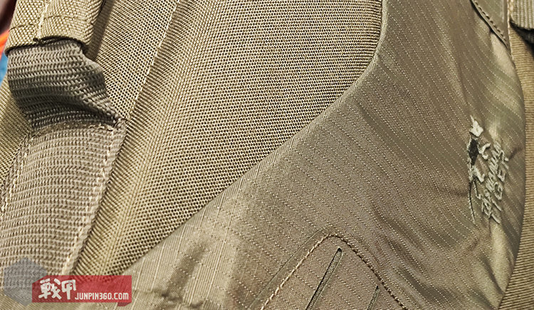 塔虎单肩包测评,塔虎战术双肩包