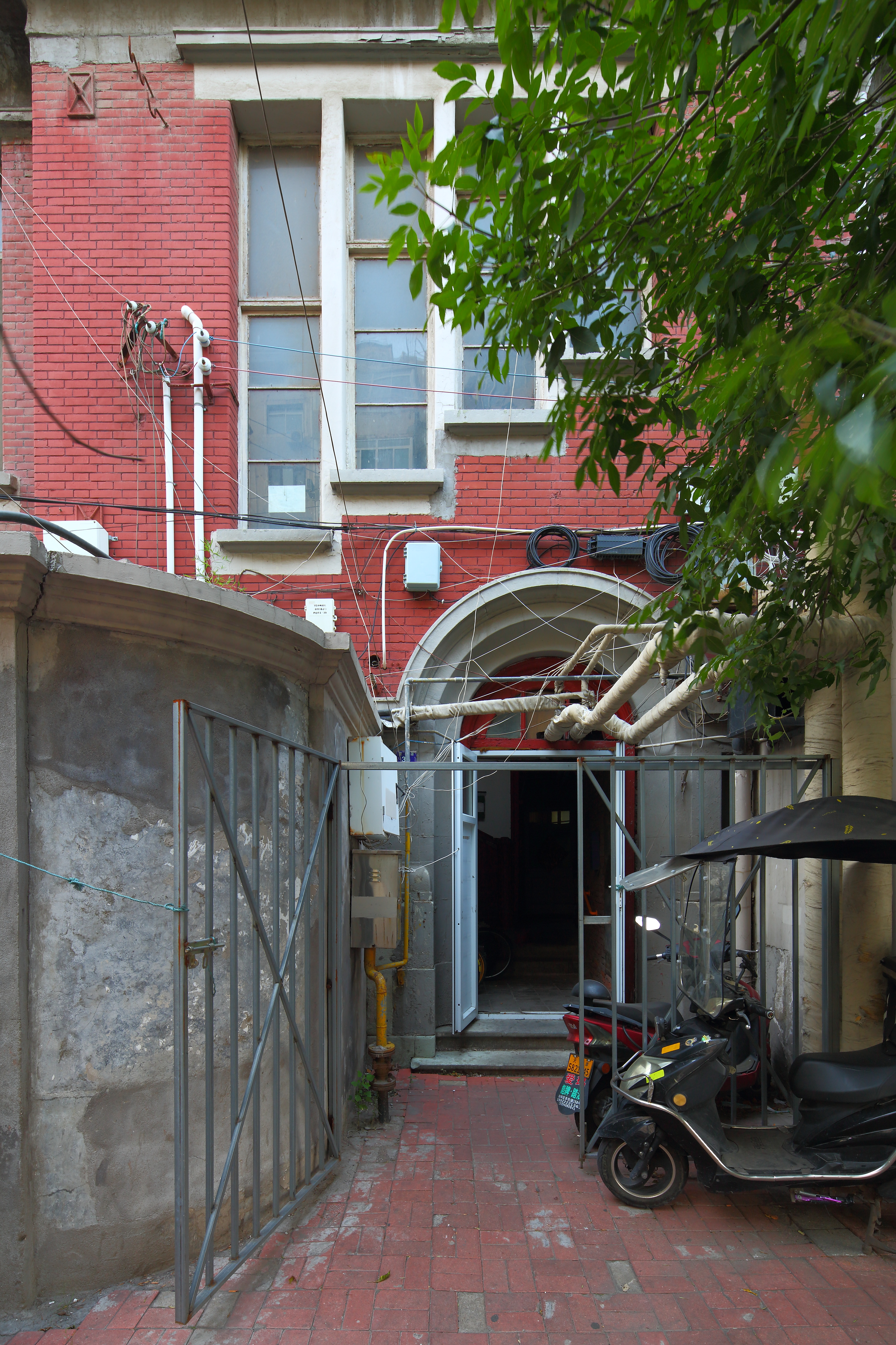 旧上海大华饭店,旧影寻踪戈登堂