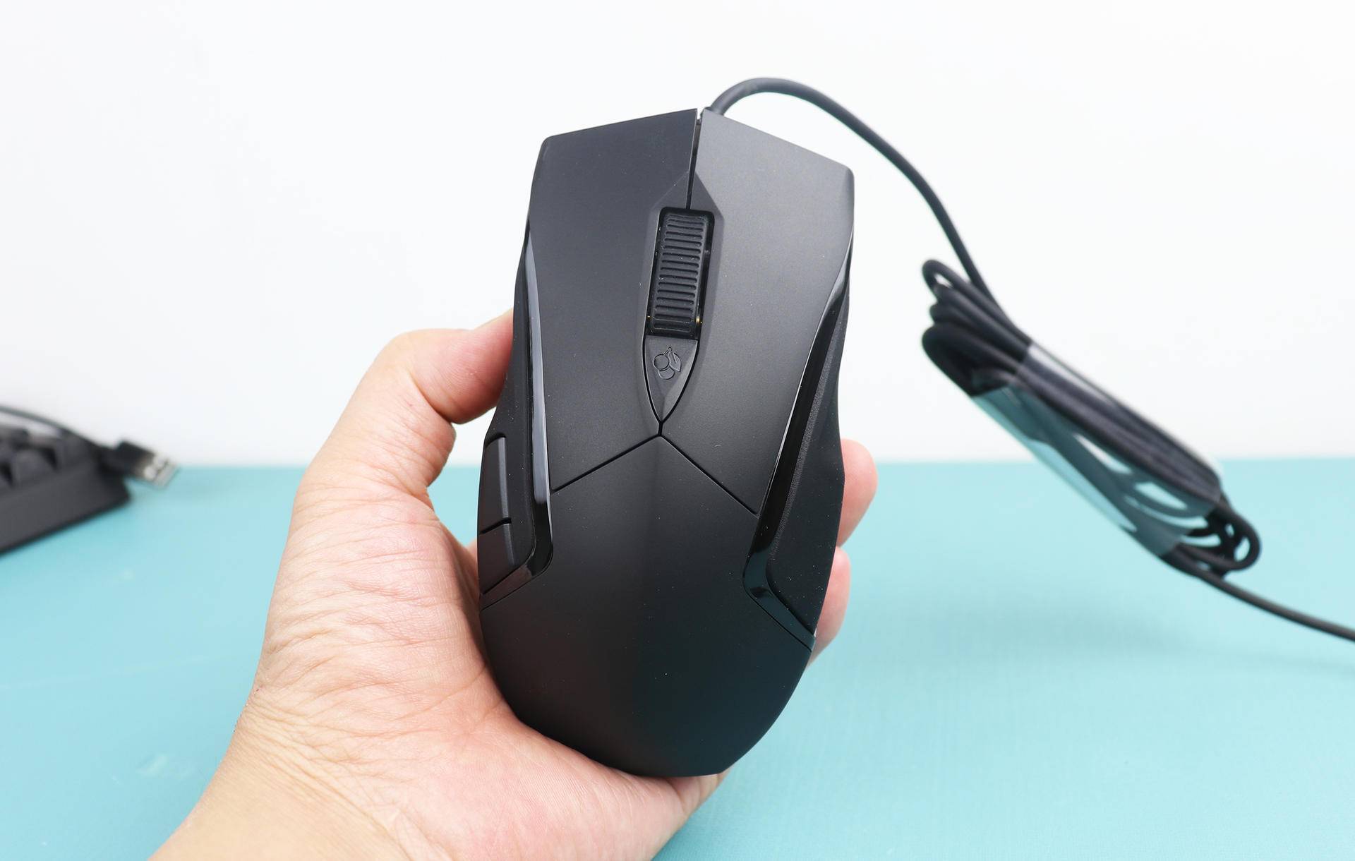 一套更好用,CHERRY机械键盘鼠标使用后感