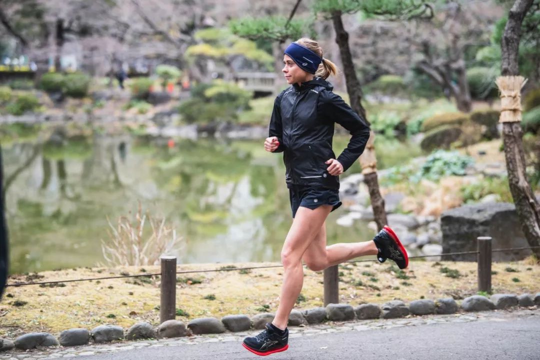 亚瑟士跑鞋矩阵图解,亚瑟士最强跑鞋metarise