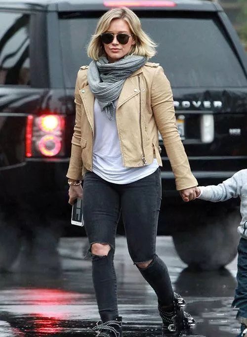 什么围巾织法简单好看,秋冬围巾披肩系法保暖又时尚