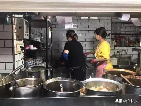 在西安不努力就是逛不完的康复路,西安人不去西安景点逛为什么
