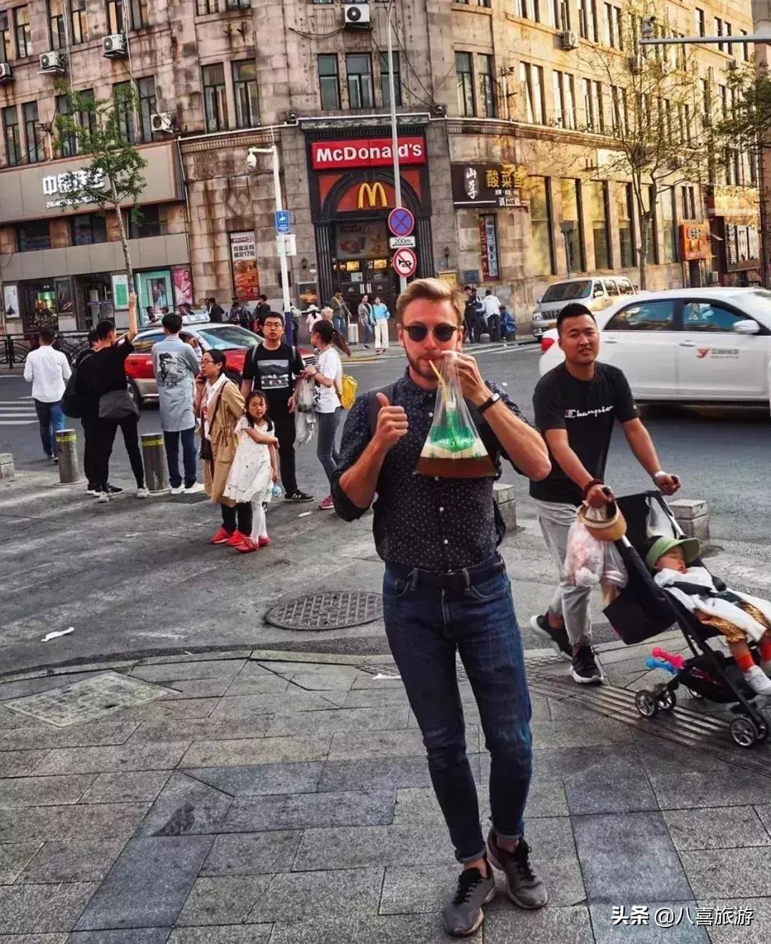 青岛最出名的吃的和玩的地方 (青岛好吃好玩的地方排行榜前十名)