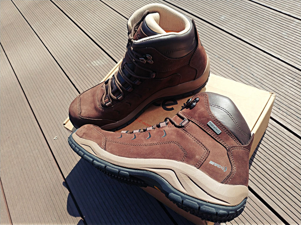 遨游仕l1登山鞋,bounce遨游仕t1b登山鞋户外测评