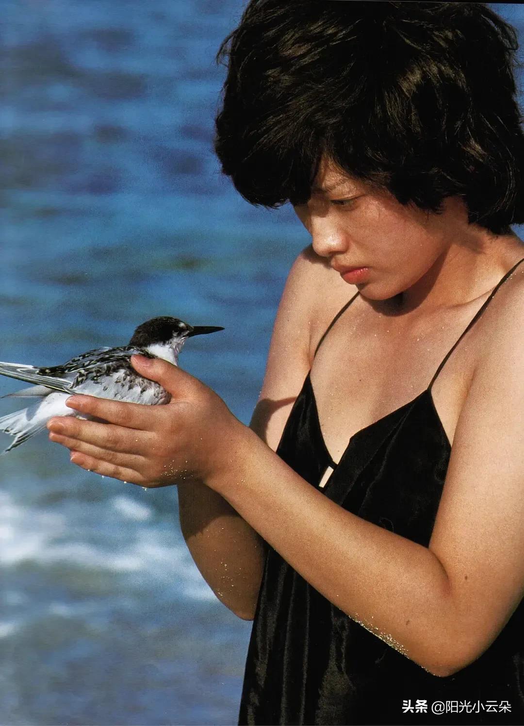 山口百惠为什么在三人组合中最红,山口百惠是60后永远的女神