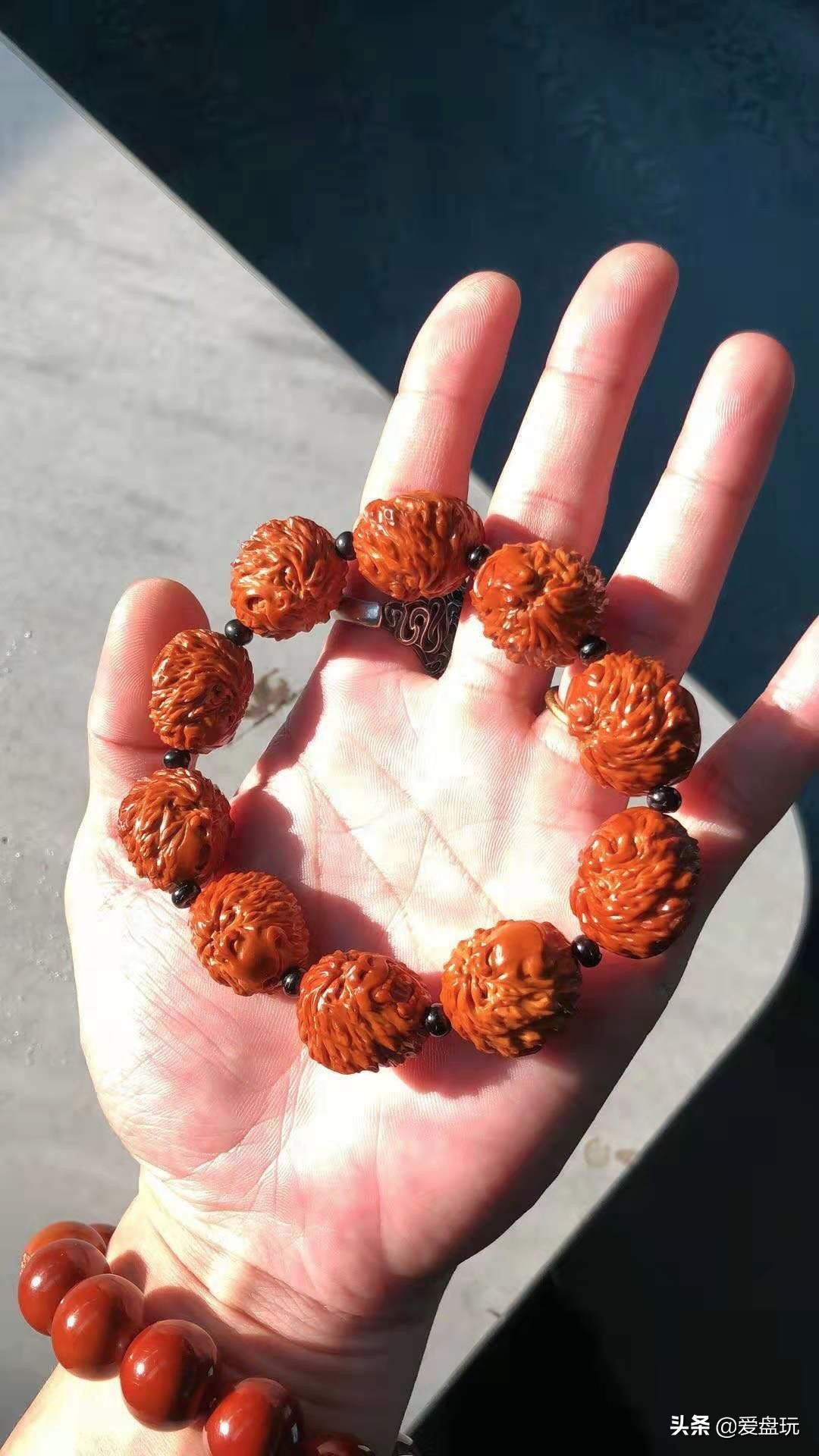 只需一招,手串玩1年,就很漂亮