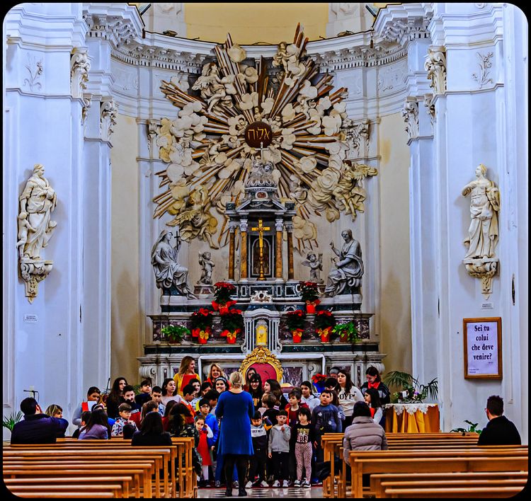 情迷西西里：漫步“蜜糖小城”诺托，感受巴洛克建筑艺术的灵动、浪漫与激情