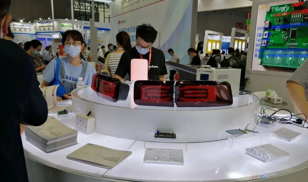 “慕”名而来！芯旺以创新技术巩固国产车规级MCU市场地位