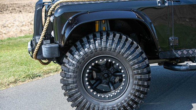 007詹姆斯邦德座驾是什么车,007邦德座驾阿斯顿马丁db9