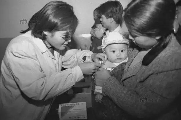 乙肝患者怎么克服焦虑恐慌心理,乙肝一次性传播的几率多大