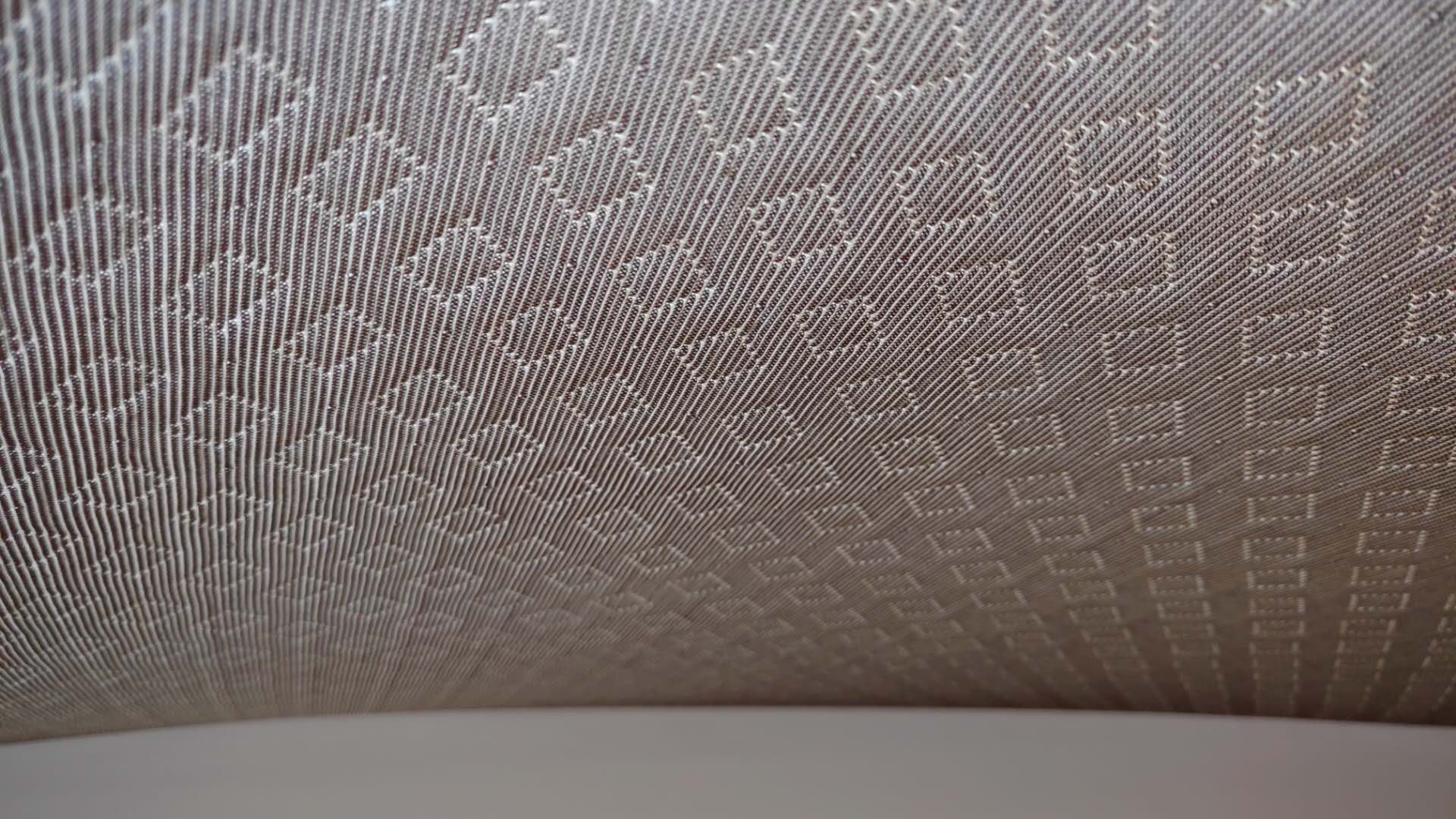 睡一个好觉需要记忆棉材质的床垫,记忆棉床垫和枕头