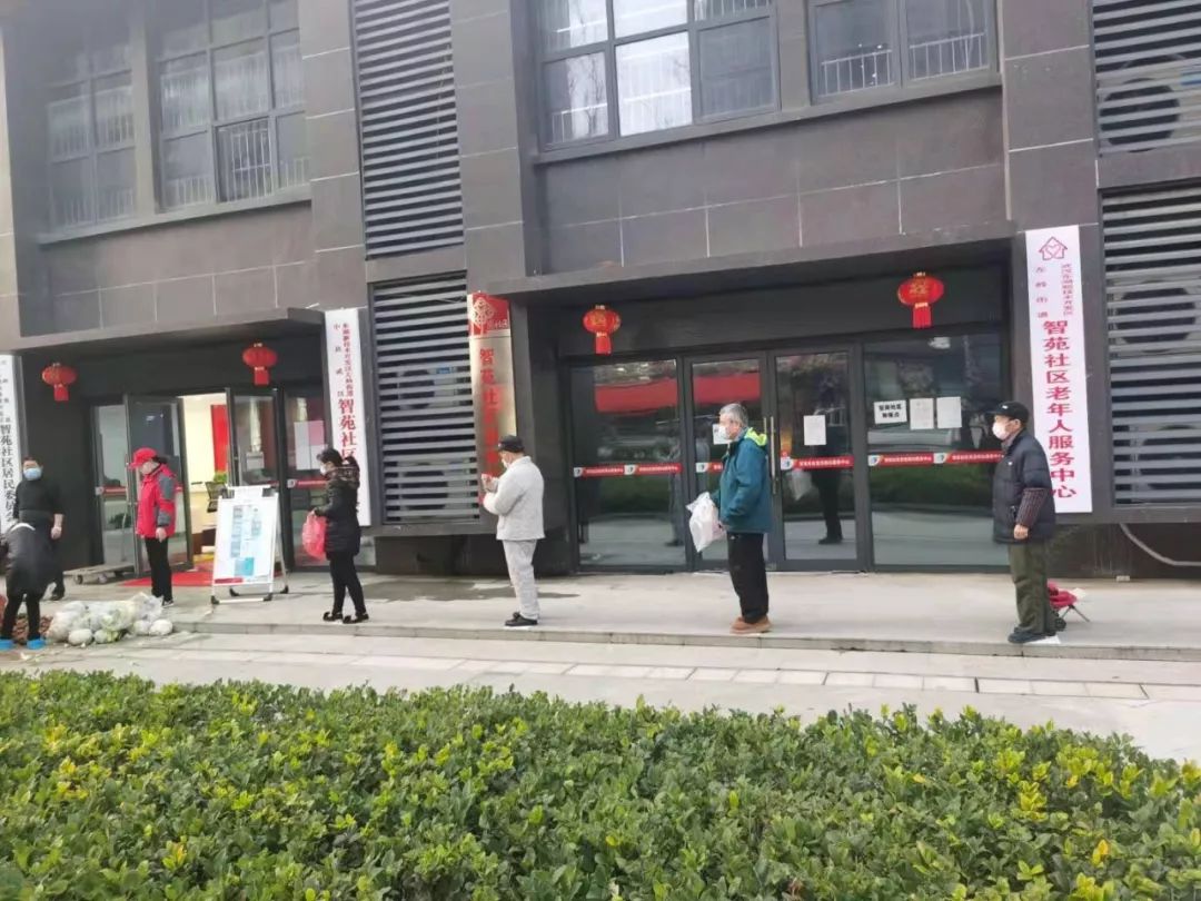 18吨爱心蔬菜千里驰援武汉,山东一菜农向武汉捐赠200吨白菜