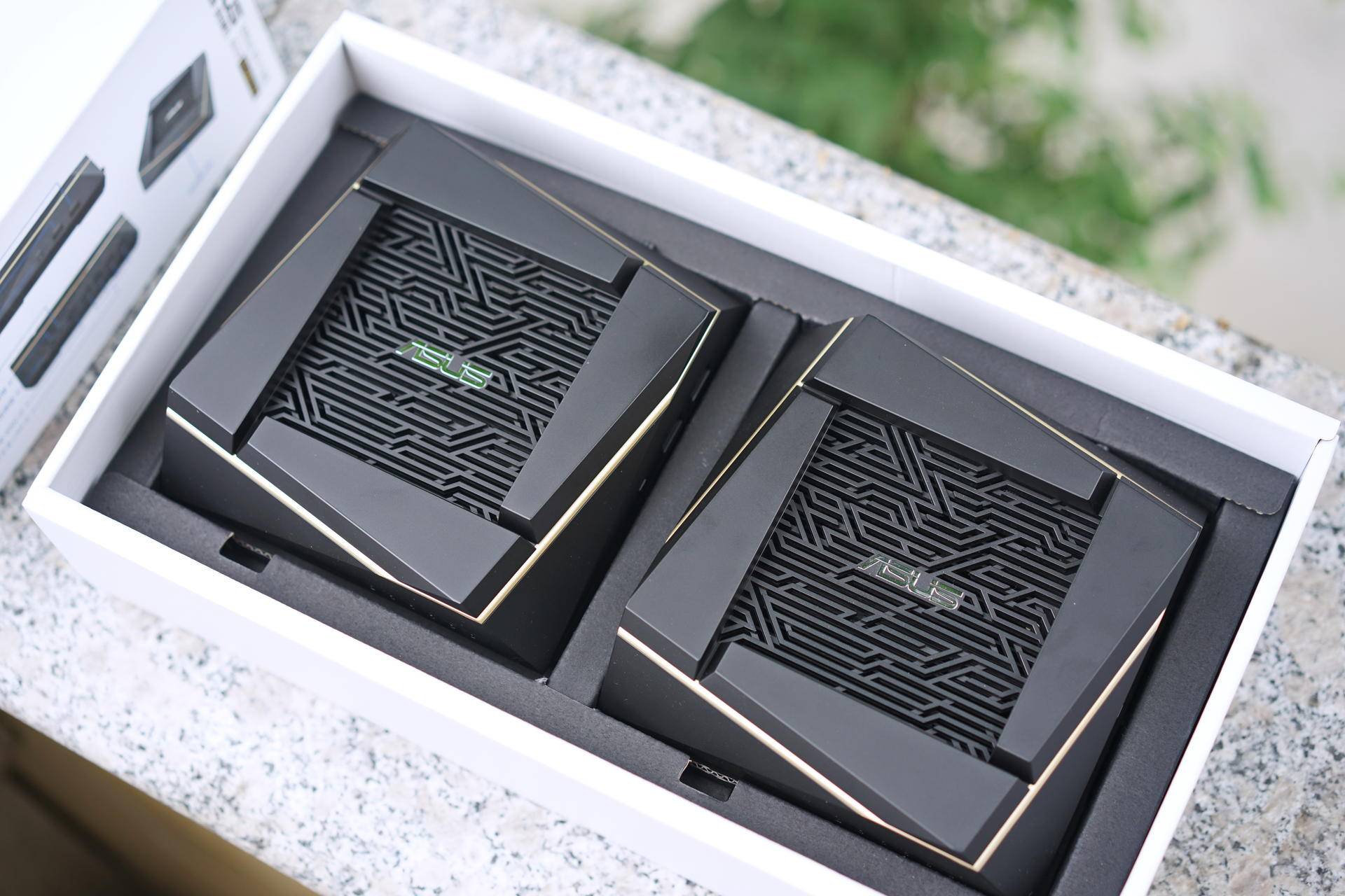 华硕rt-ax68u路由器穿墙性能,华硕ax92u路由器评测