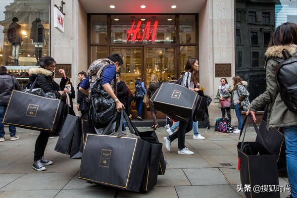 李宇春、杨幂同款仙女裙，千元就能拿下