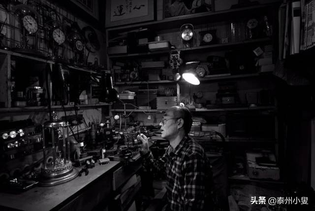 钟表维修老匠人 (修钟表的手艺有哪些)