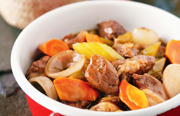 小苏打和食用碱有何区别,小苏打和食用碱的区别在哪里