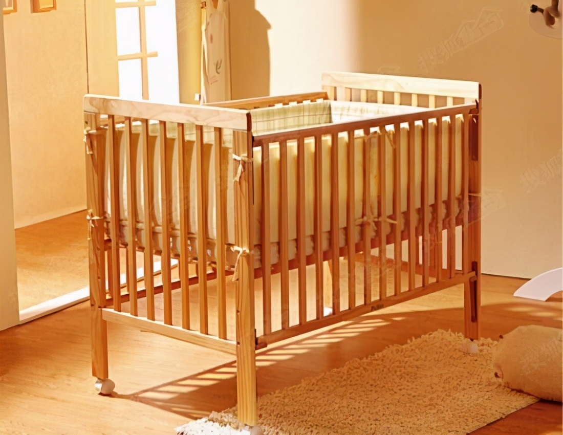 用木板怎么给婴儿做床,小孩子的床用什么板材最好