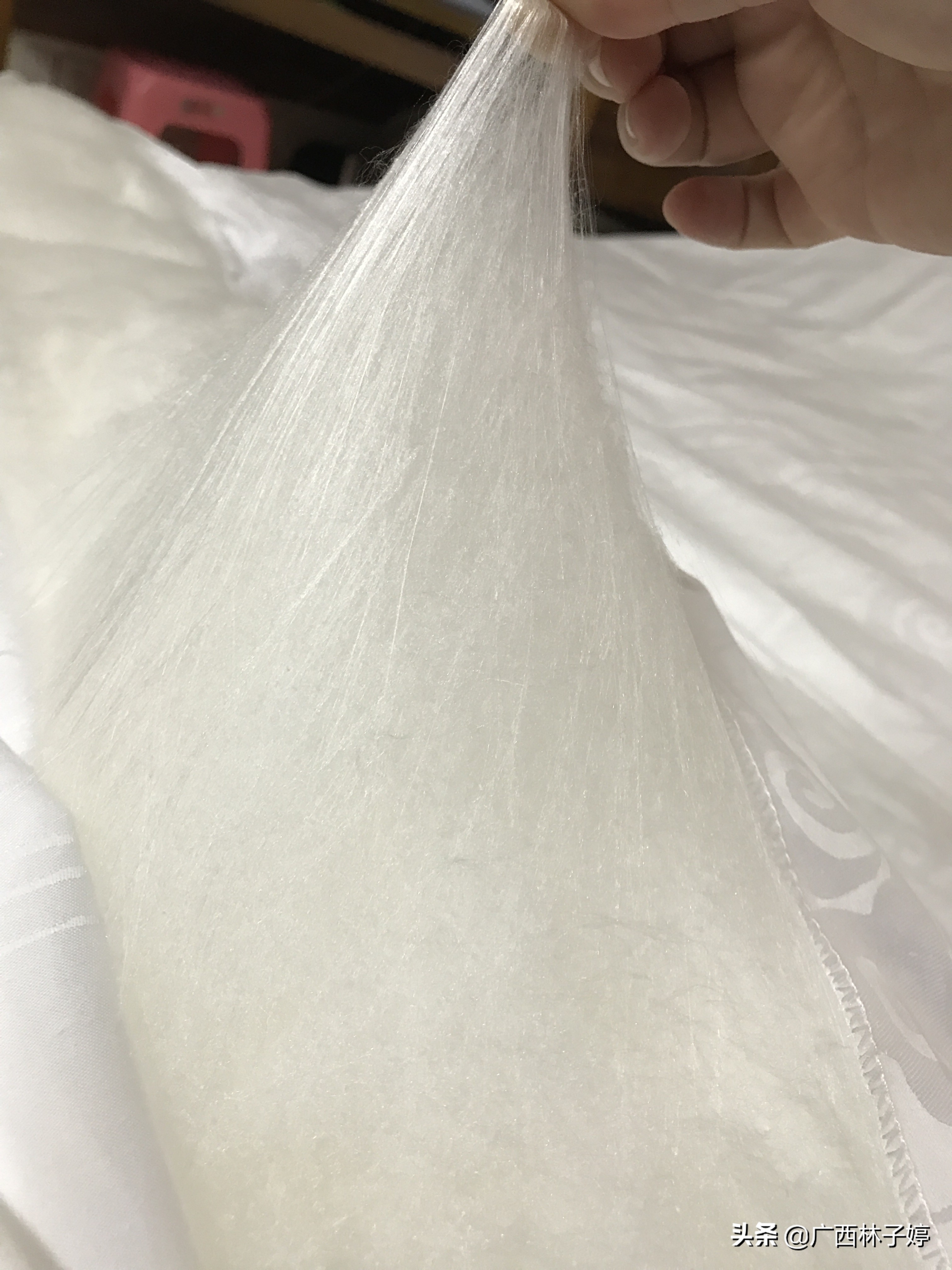 夏天盖的蚕丝薄被能洗吗,夏天睡几斤重蚕丝被