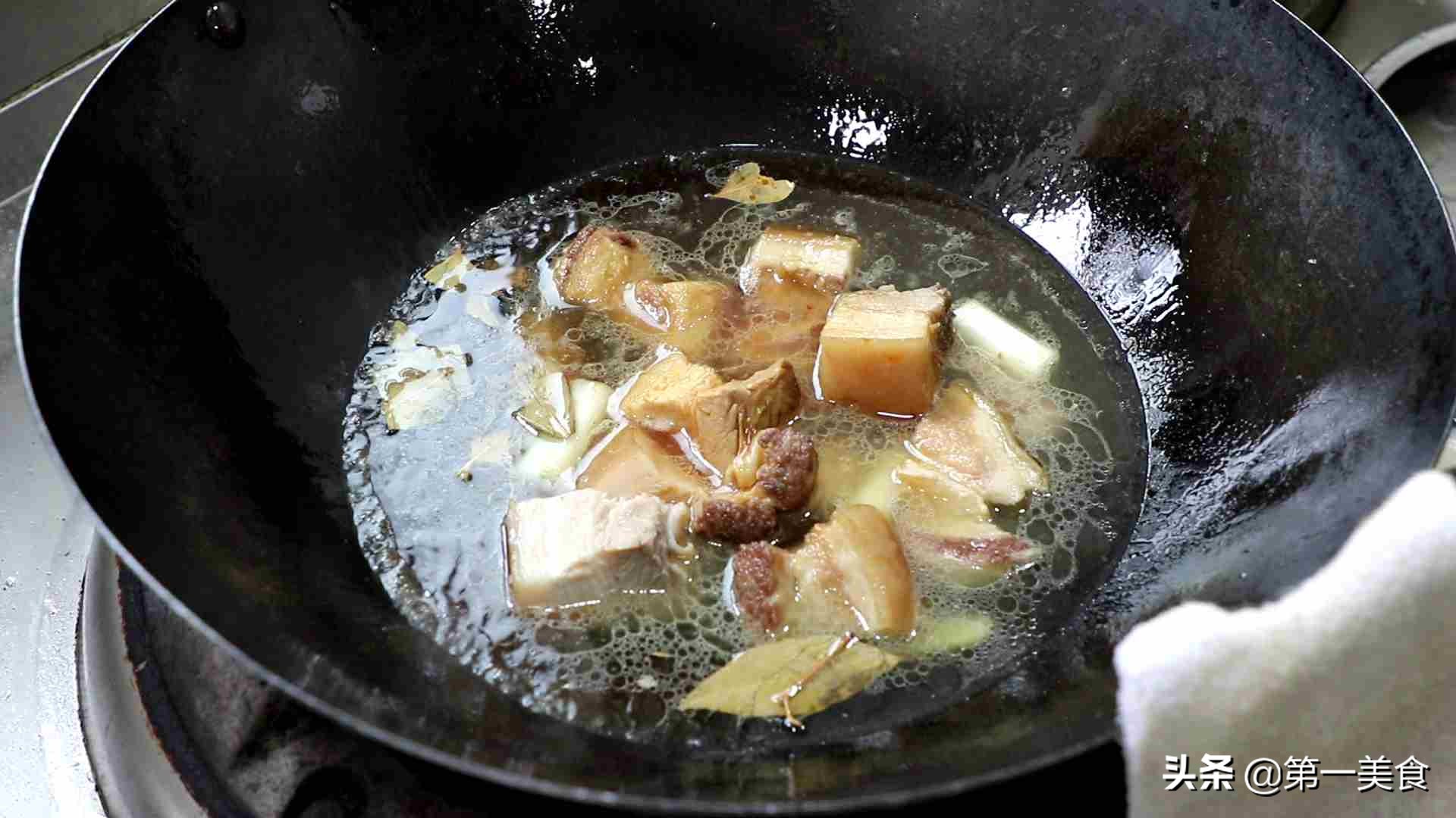 红烧肉最正宗的做法大厨一步教你,红烧肉最好的正确做法