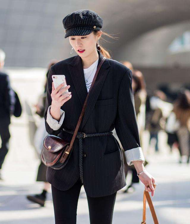 瑗胯鎬庝箞绌挎墠鑳芥樉寰椾笉鍍忓崠淇濋櫓,瑗胯鎬庝箞绌挎墠涓嶄細鍍忔槸鍗栦繚闄╃殑