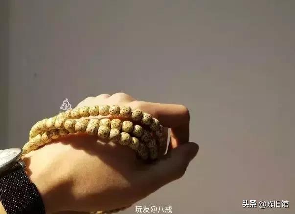 星月粘手怎么办,星月越盘越黑怎么回事啊