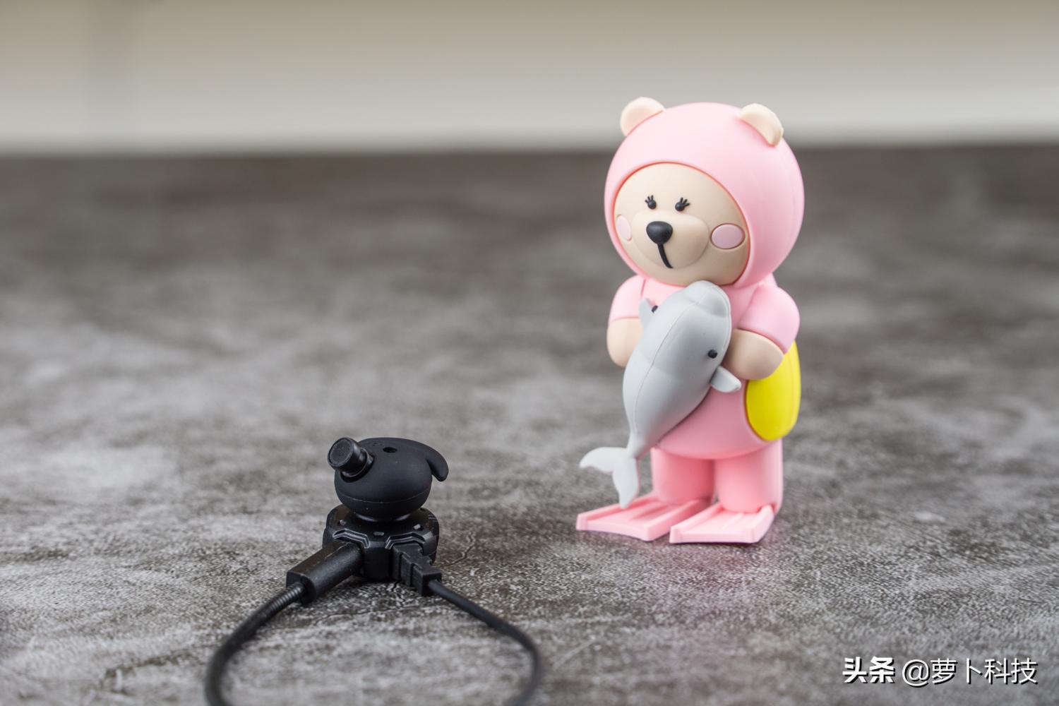 物理外挂入耳耳机,物理外挂电竞耳机