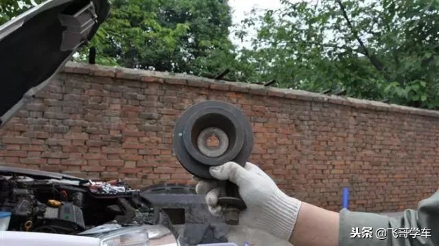 发动机更换正时皮带操作方法,东风标致4081.2t更换正时皮带视频