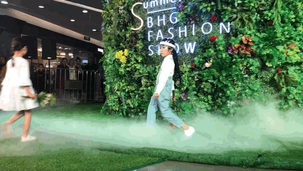 springsummer时装周,springsummer时装走秀