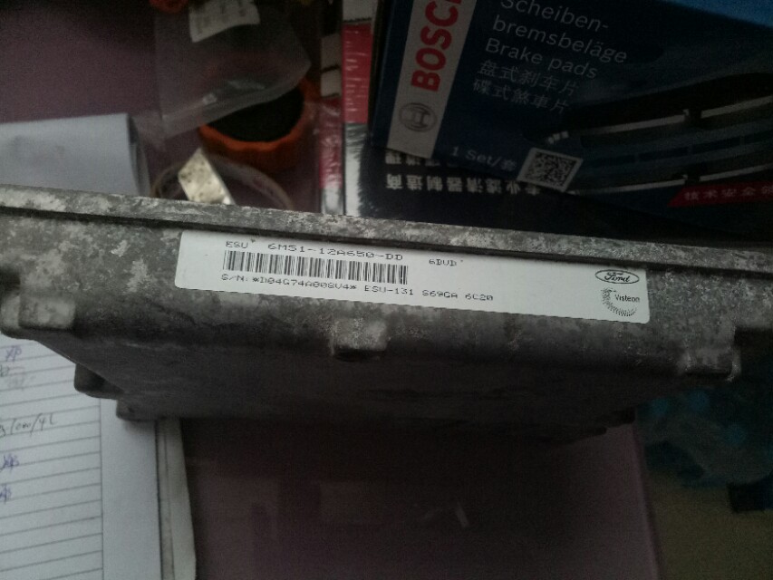 经典福克斯发动机维修,经典福克斯发动机抖动清理积碳