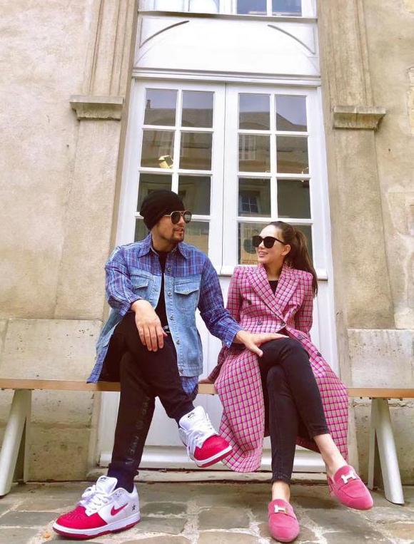 周杰伦宠妻狂魔昆凌天王嫂,周杰伦发福照片网友求别喝奶茶