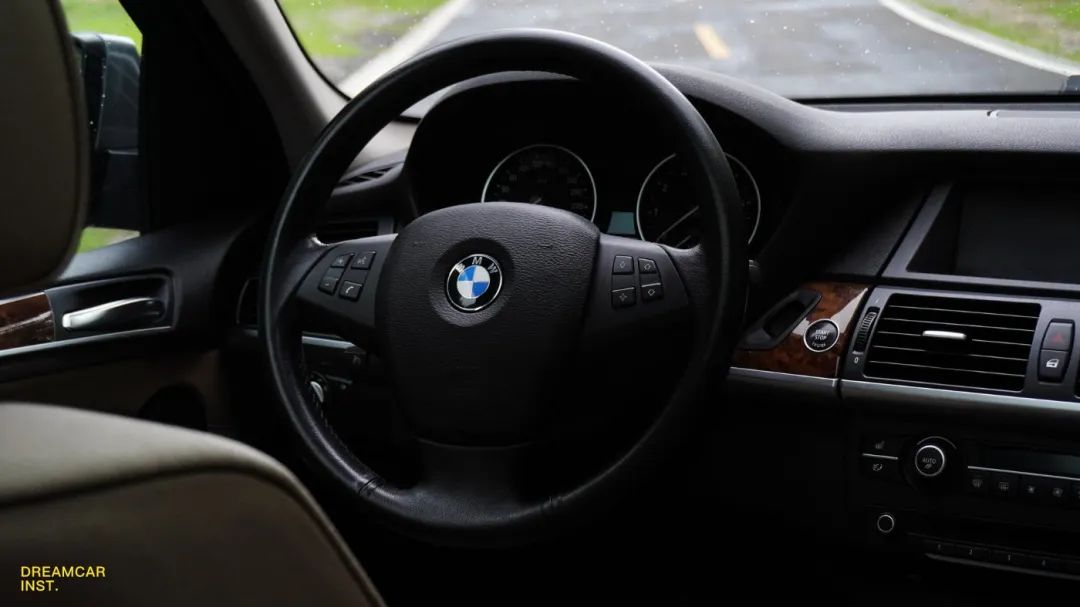 e70x5上代车型,11款宝马x5e70试驾视频