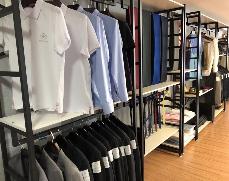 一身戎装闯天下｜她将服装定制做成了一种文化